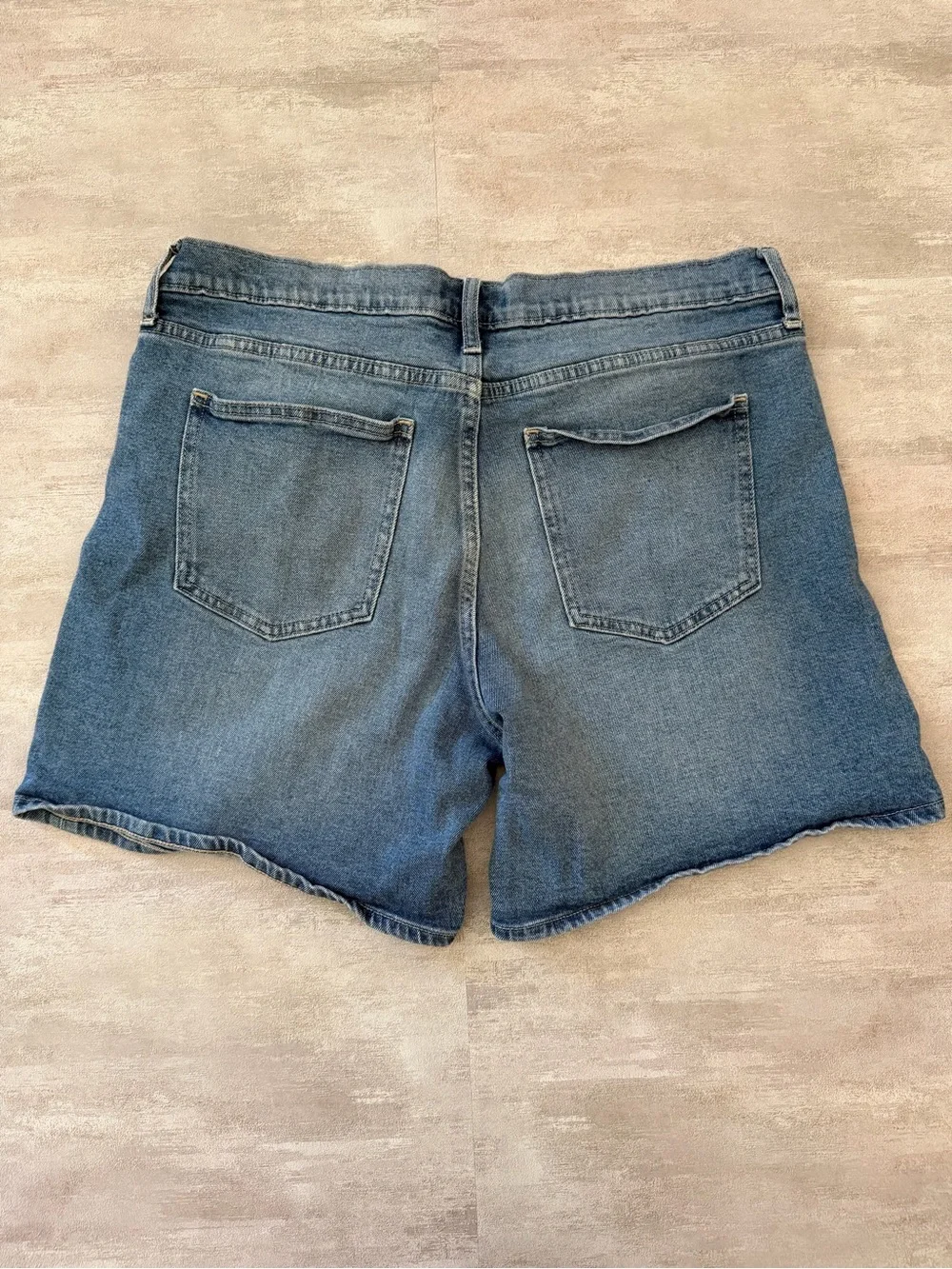 GAP classic versatile